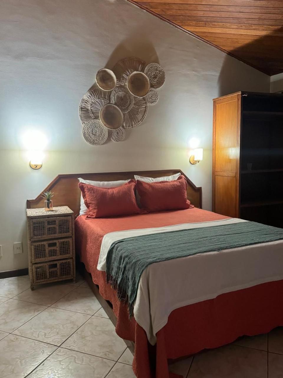 Pe Na Areia Dos Anjos Apartamento