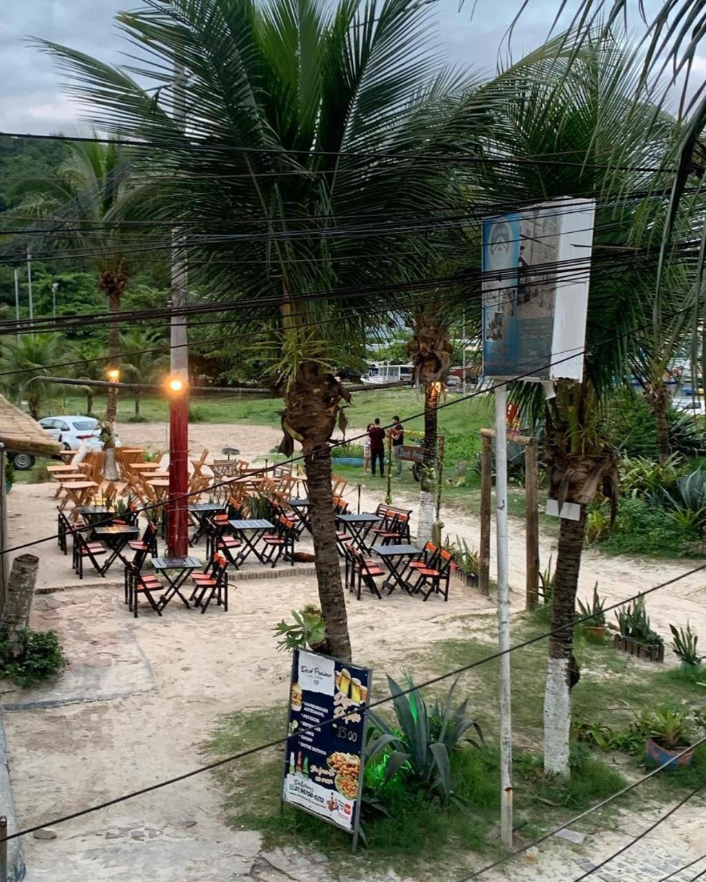 Pe Na Areia Dos Anjos *